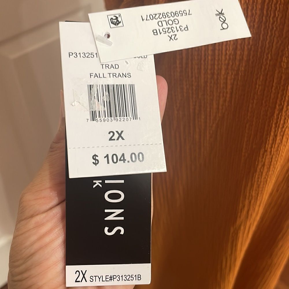 Perceptions Plus Size Short Sleeve Crossover V-Ne… - image 5